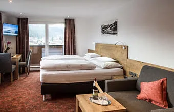 Suite-mit-Sitzecke